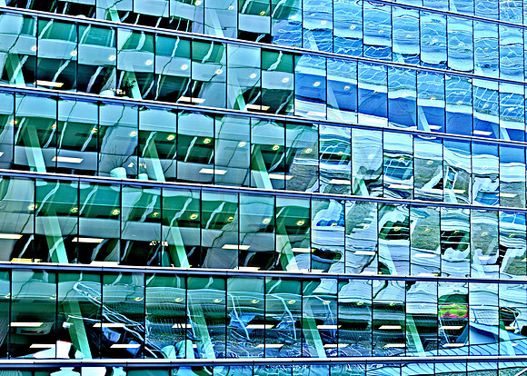 Victoria glass