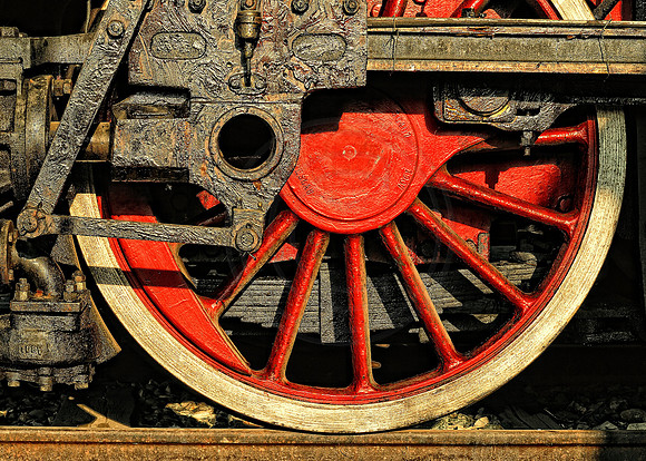 Red wheel