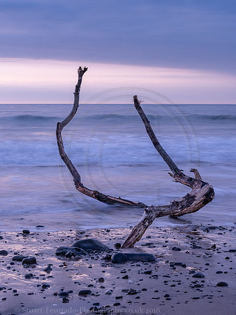 Ocean's tuning fork